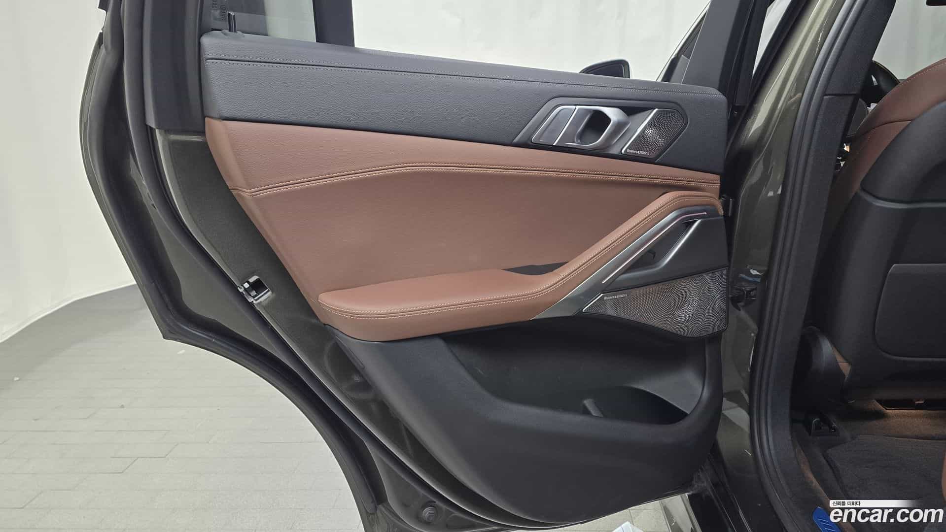 X6 BMW 2021.6-INNER-035