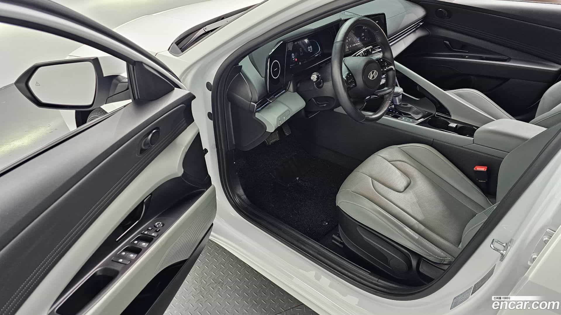 AVANTE Hyundai 2023.8-INNER-010