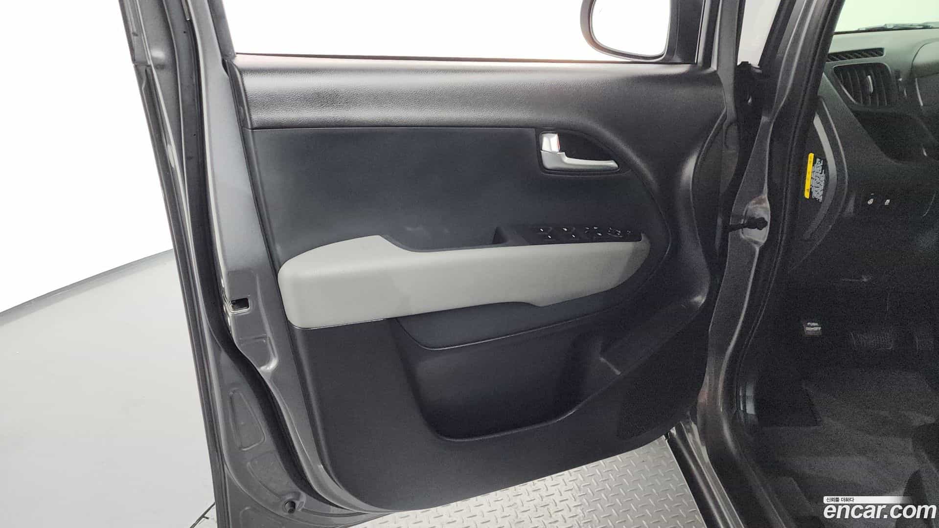 RAY Kia 2023.3-INNER-034