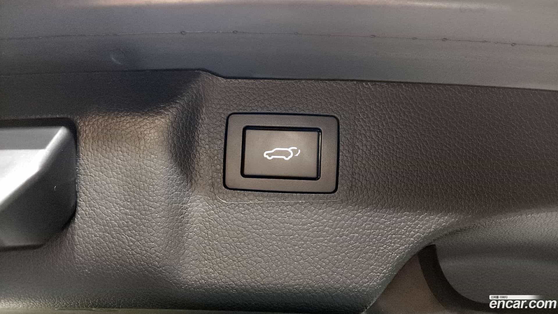 Maxcruz Hyundai 2017.6-OPTION-023