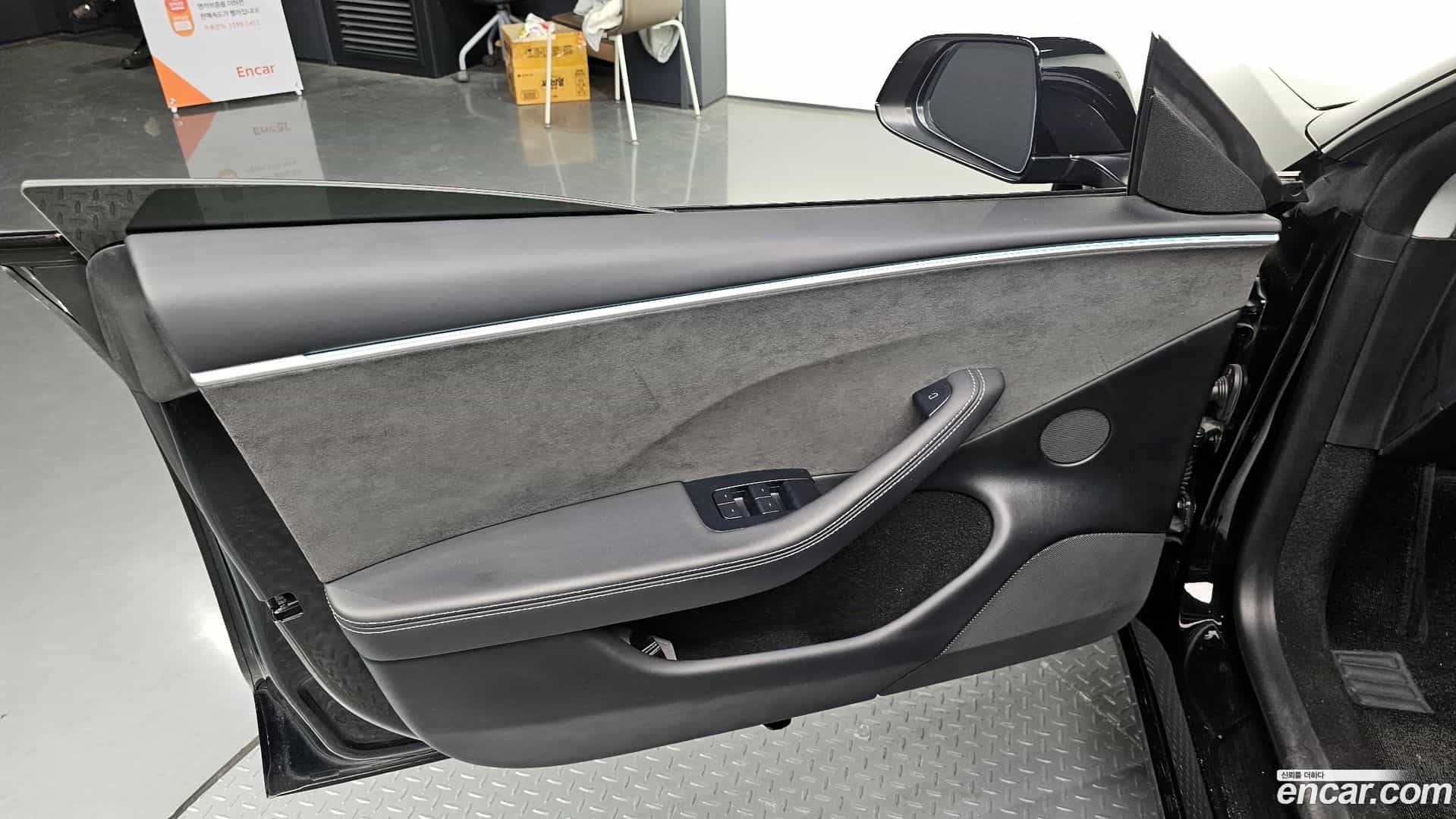 Model 3 Tesla 2024.6-OPTION-040