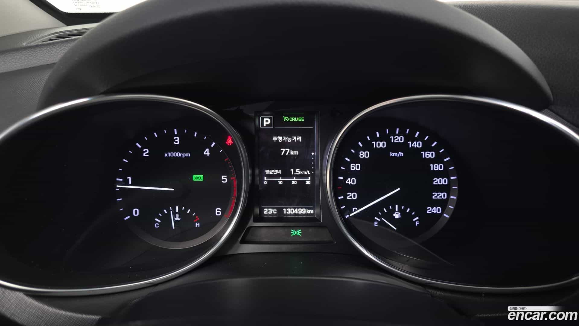 Santafe Hyundai 2016.9-INNER-008