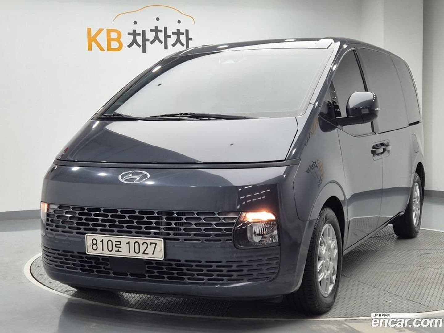Main__Slider__Photo:Staria Hyundai 2022.1-0