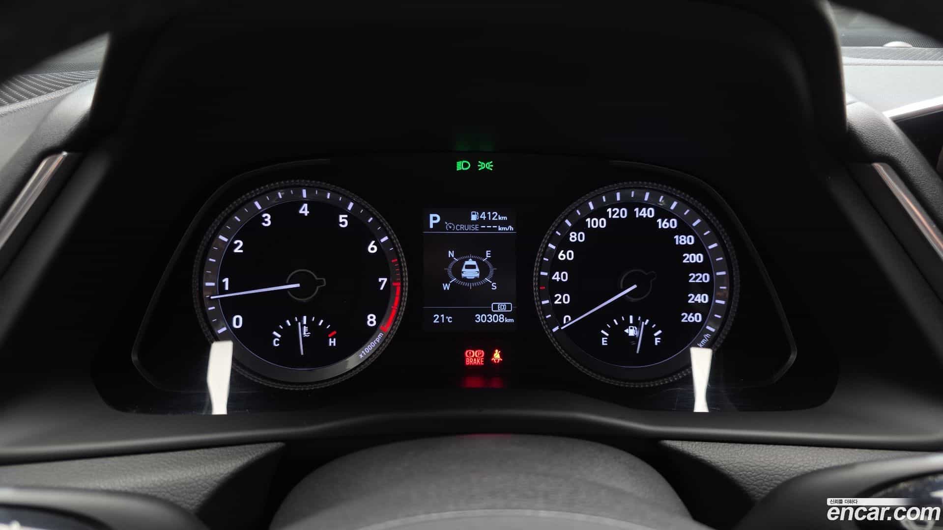 Sonata Hyundai 2019.11-INNER-008