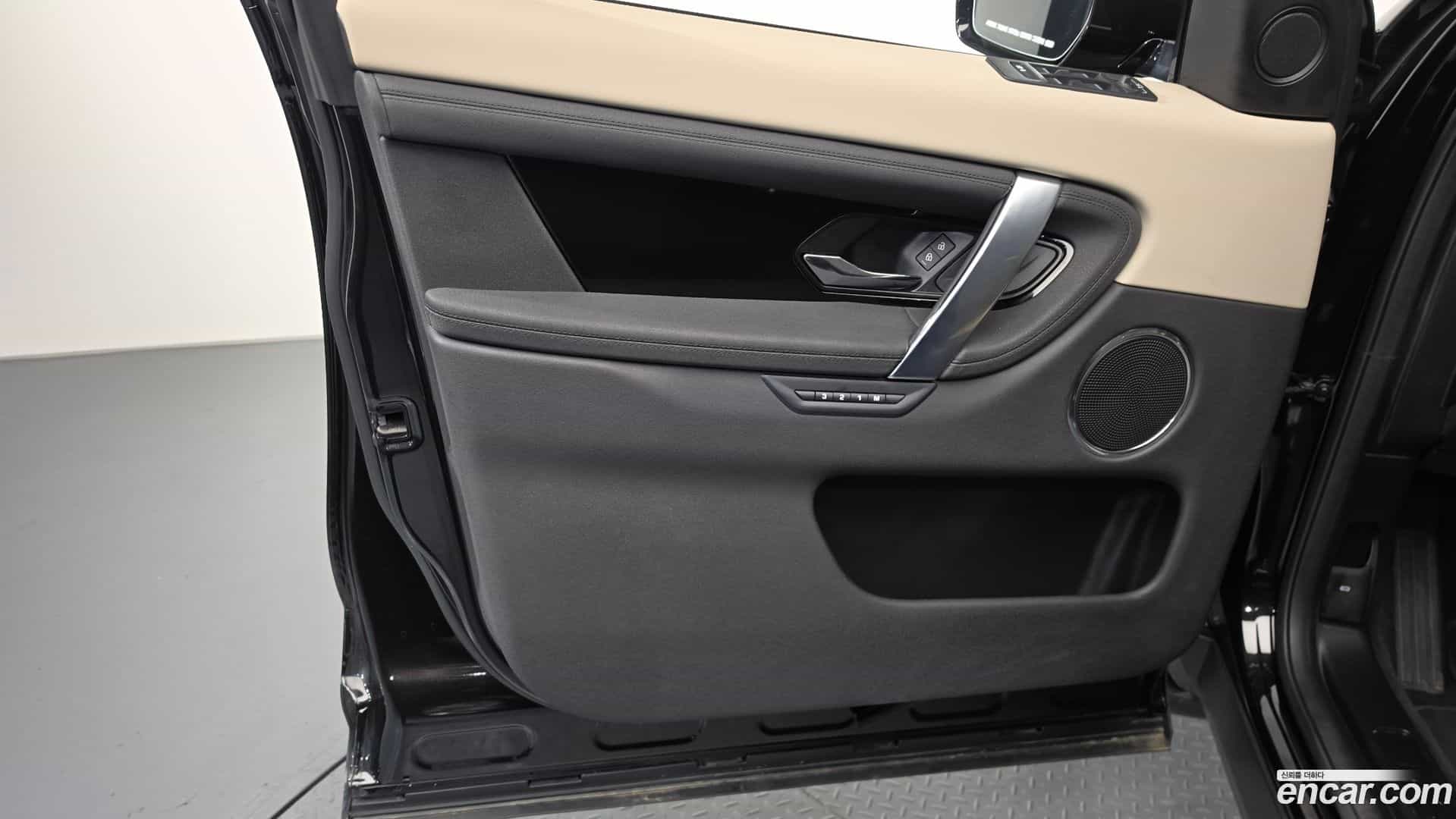 Discovery Sport Land Rover 2025.5-INNER-034