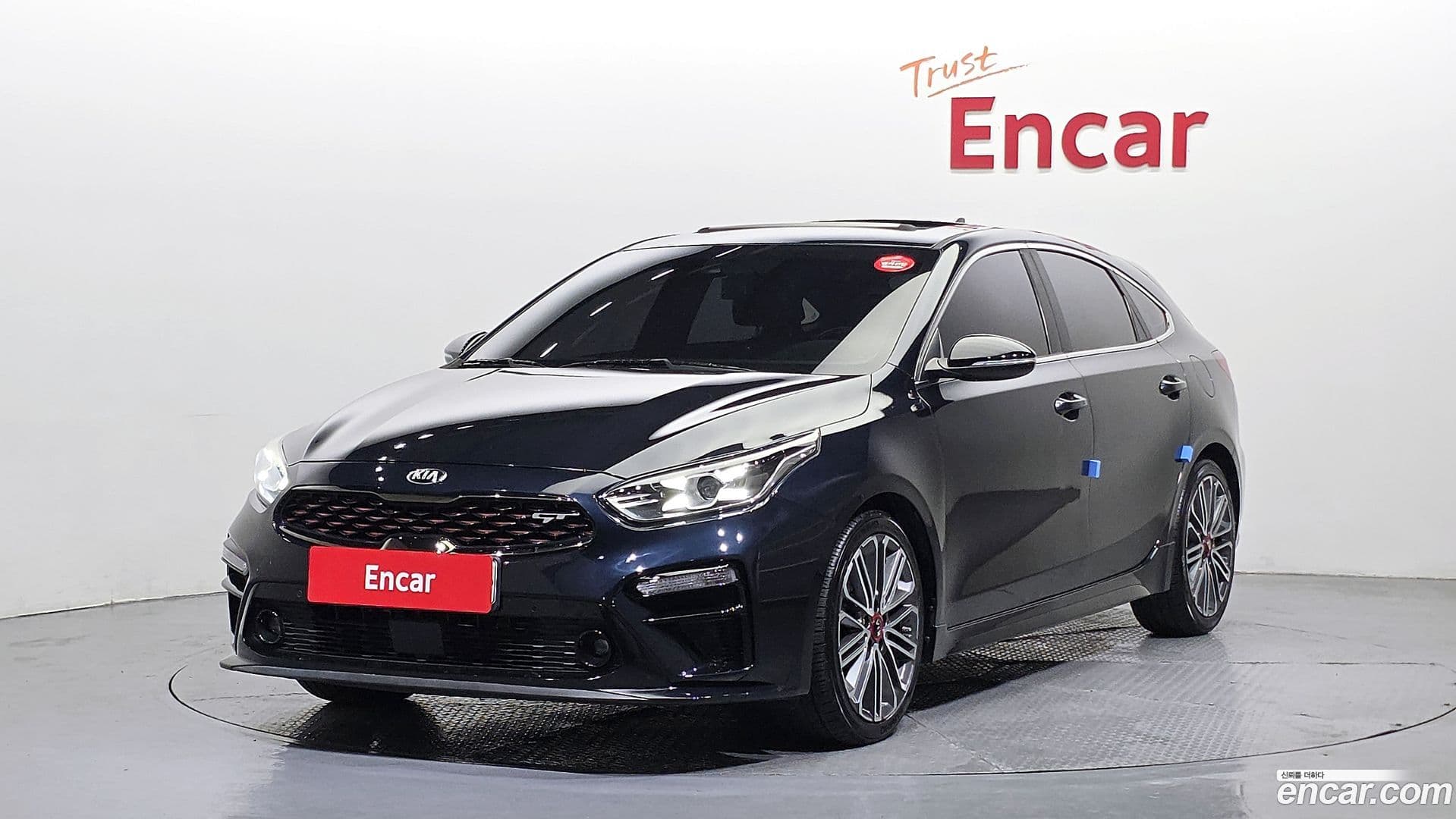 Main__Slider__Photo:K3 Kia 2019.3-0