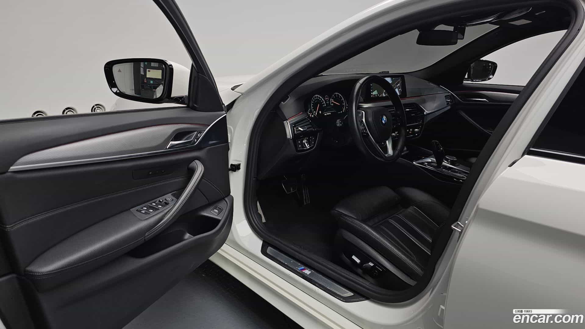 5-Series BMW 2018.2-INNER-010