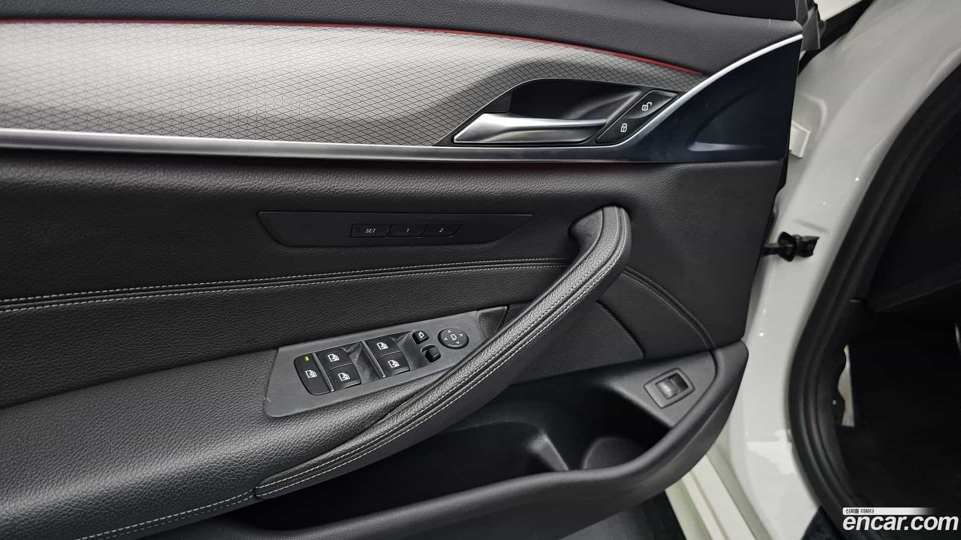 5-Series BMW 2018.2-OPTION-021