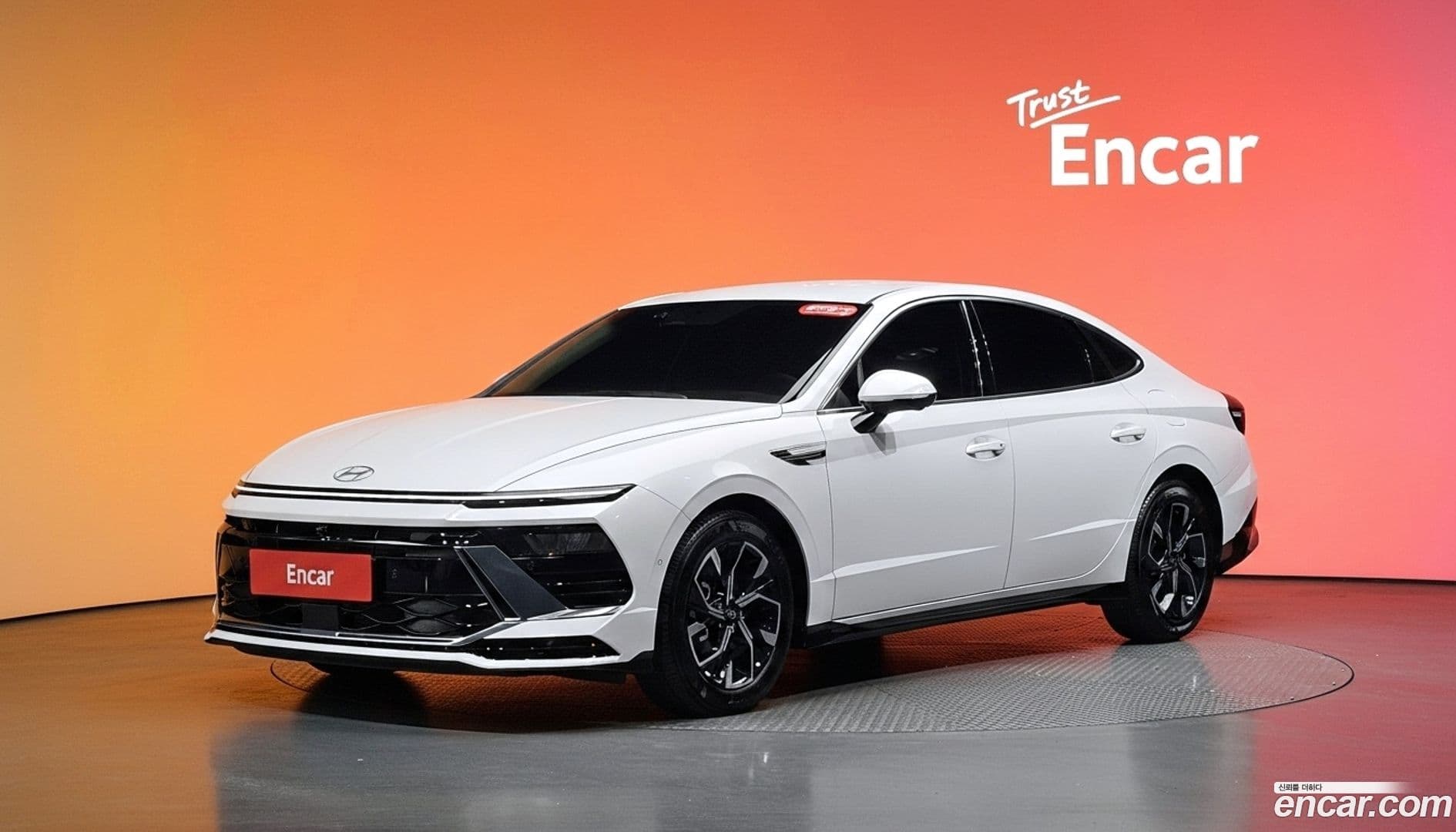 Main__Slider__Photo:Sonata Hyundai 2024.9-0
