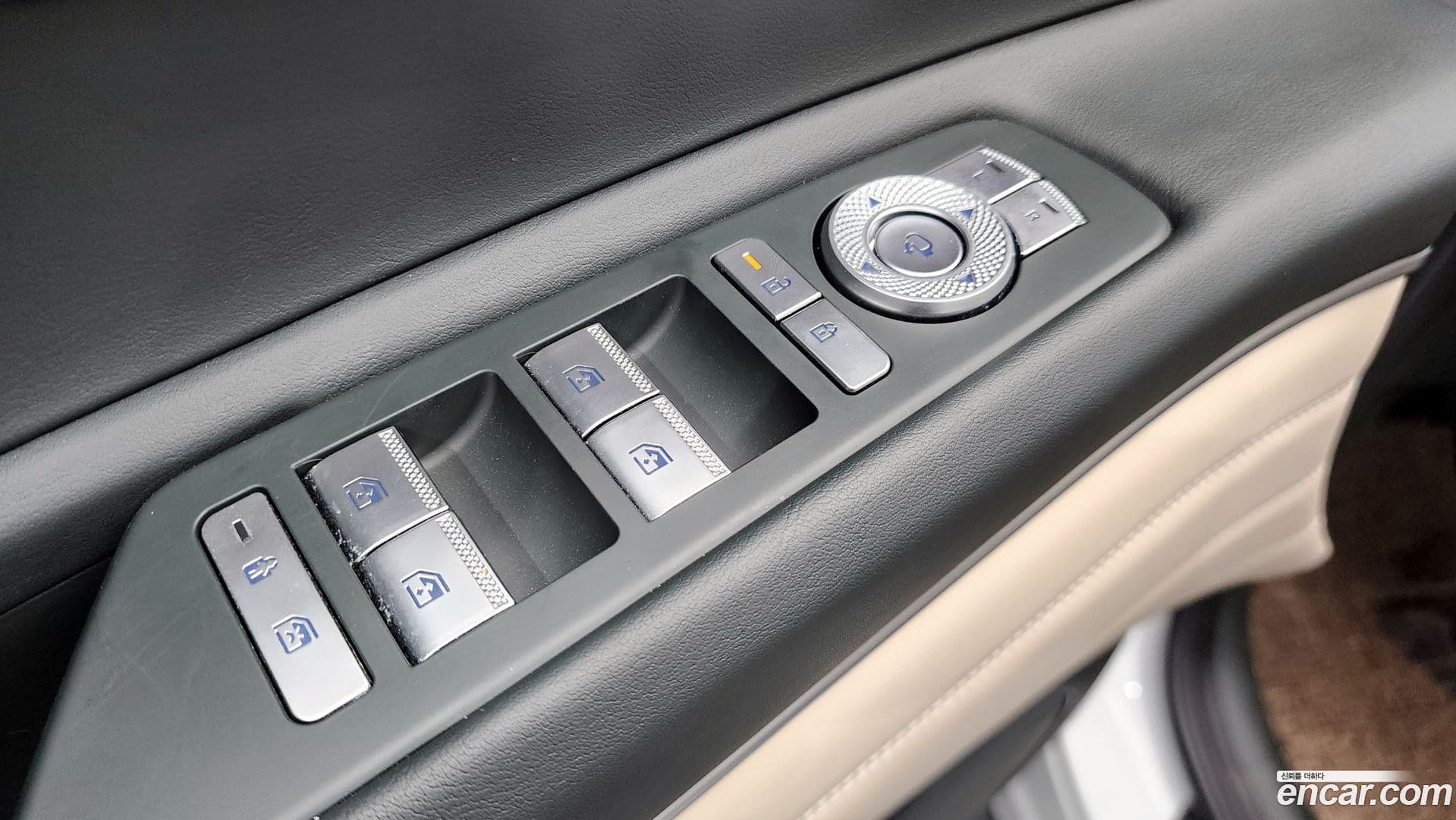 Main__Slider__Photo:GV80 Genesis 2024.0-27