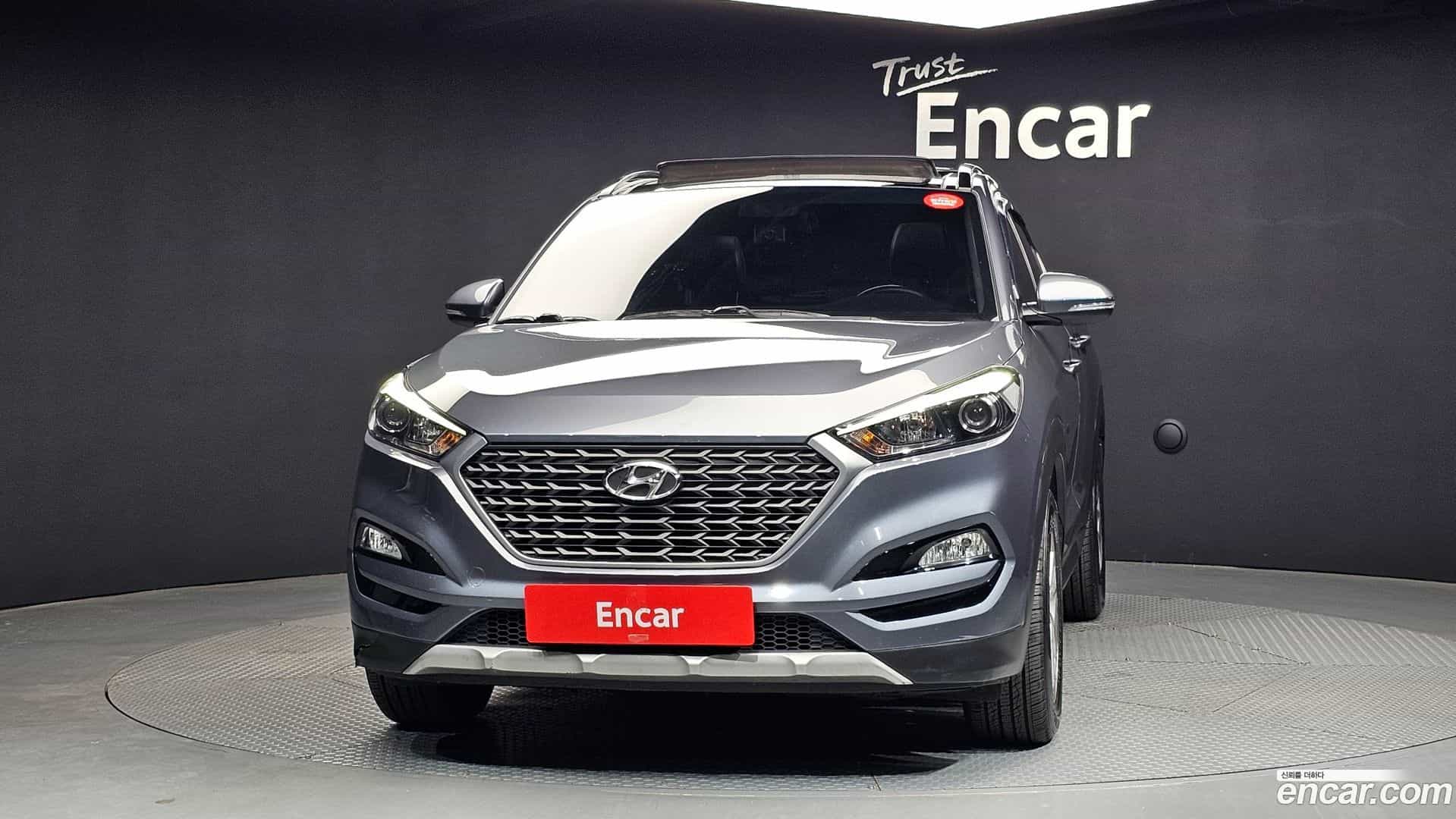 Tucson Hyundai 2017.0-OUTER-003