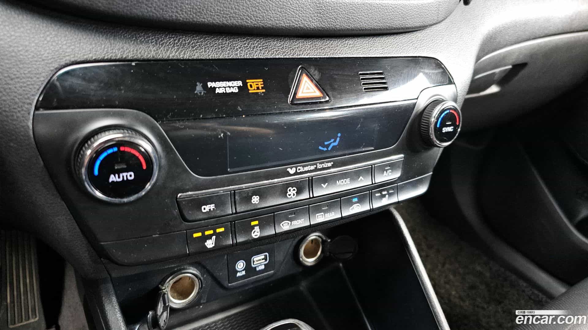 Tucson Hyundai 2017.0-OPTION-019