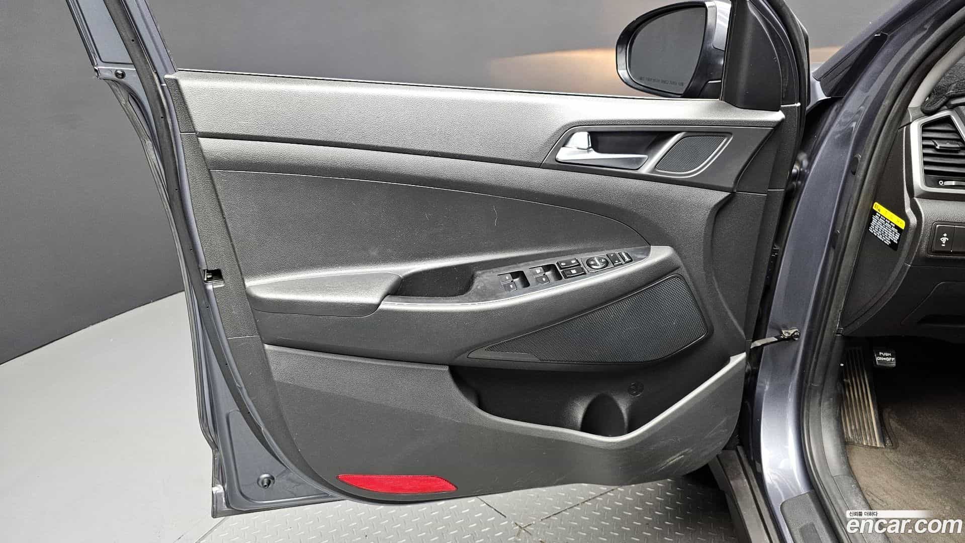 Tucson Hyundai 2017.0-INNER-034