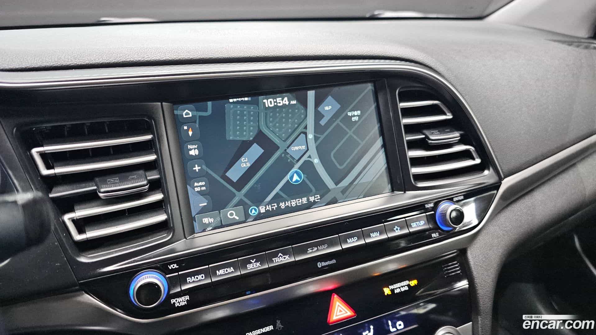 AVANTE Hyundai 2018.9-OPTION-018