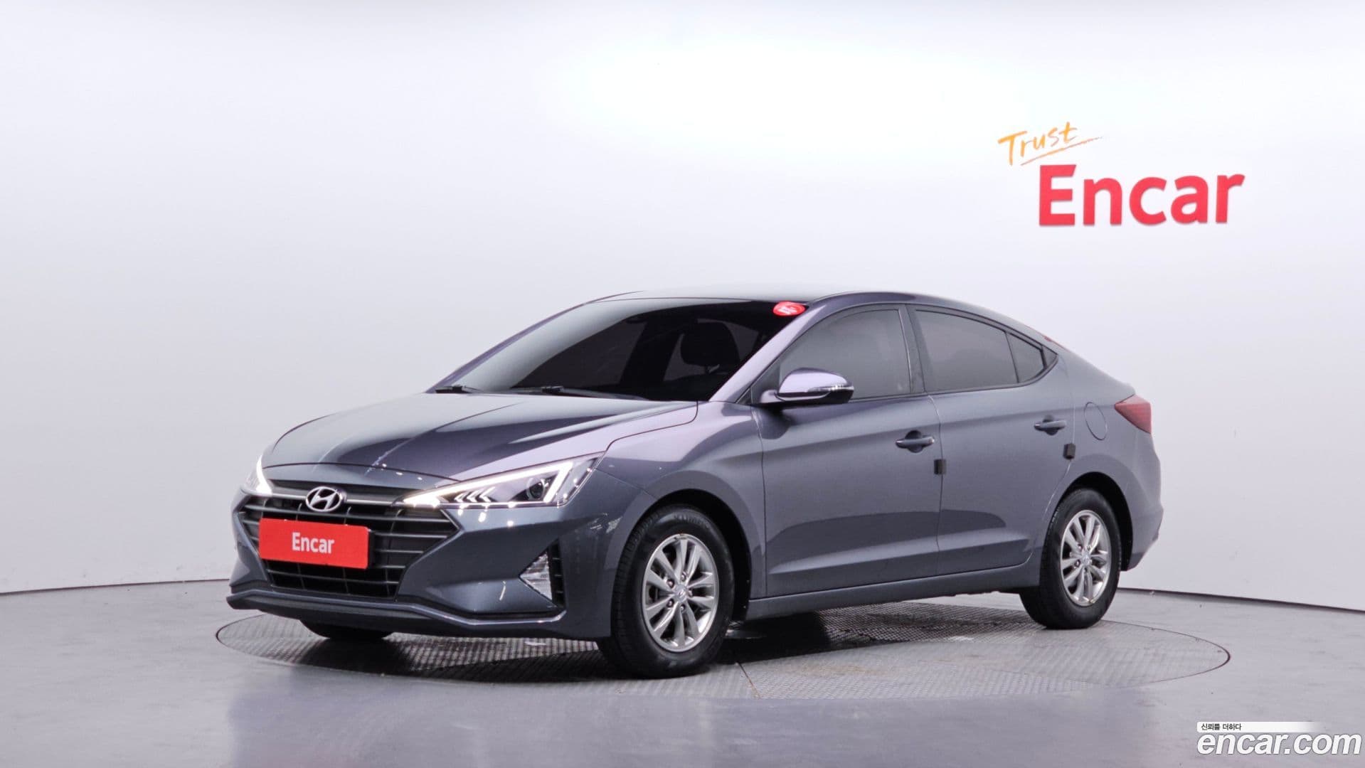 Main__Slider__Photo:AVANTE Hyundai 2019.0-0