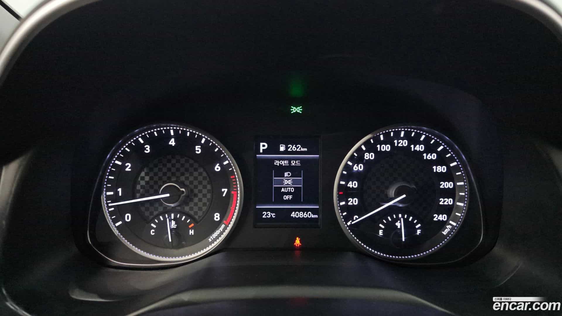 AVANTE Hyundai 2019.0-INNER-008