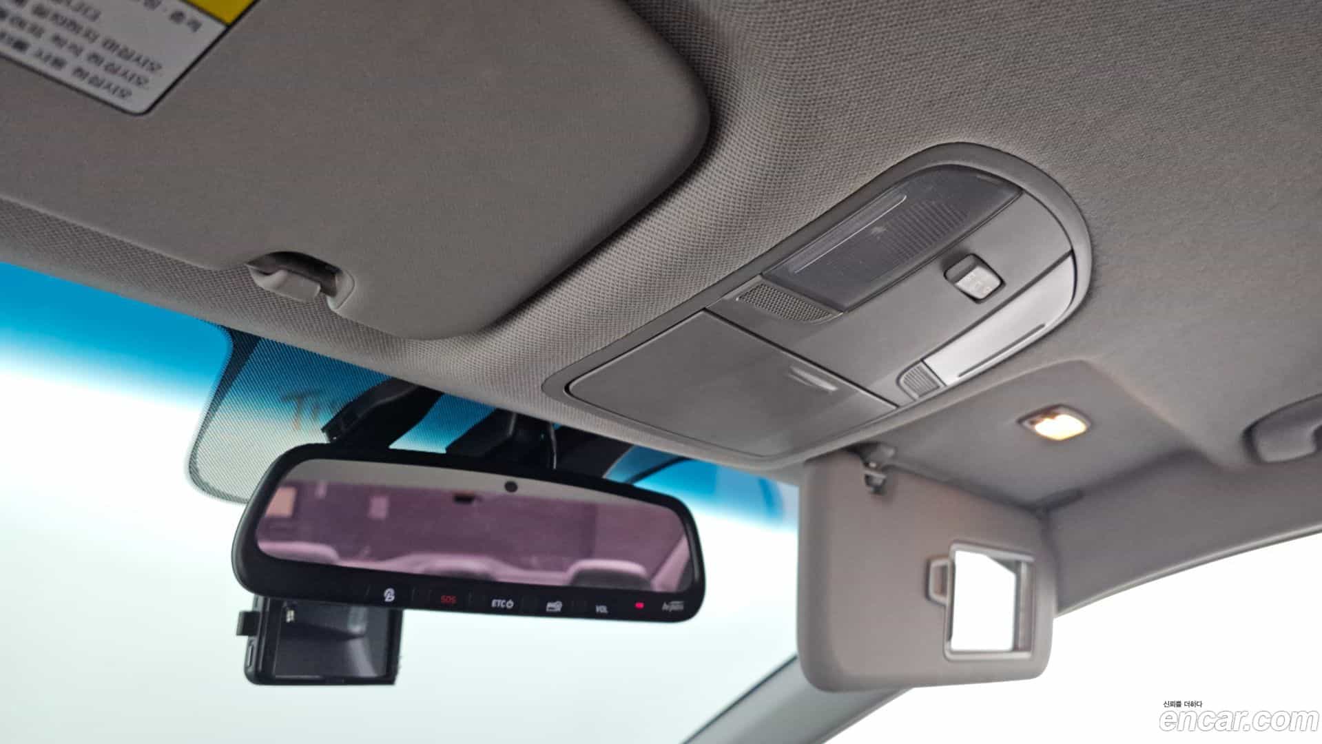 AVANTE Hyundai 2019.0-OPTION-022