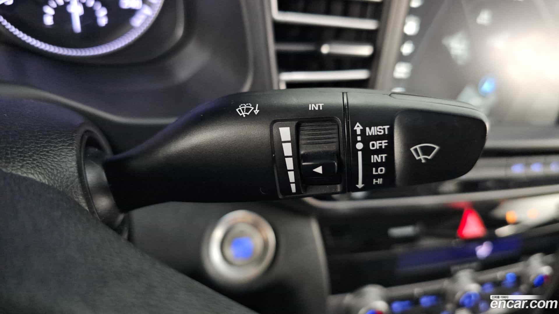 AVANTE Hyundai 2019.0-OPTION-040