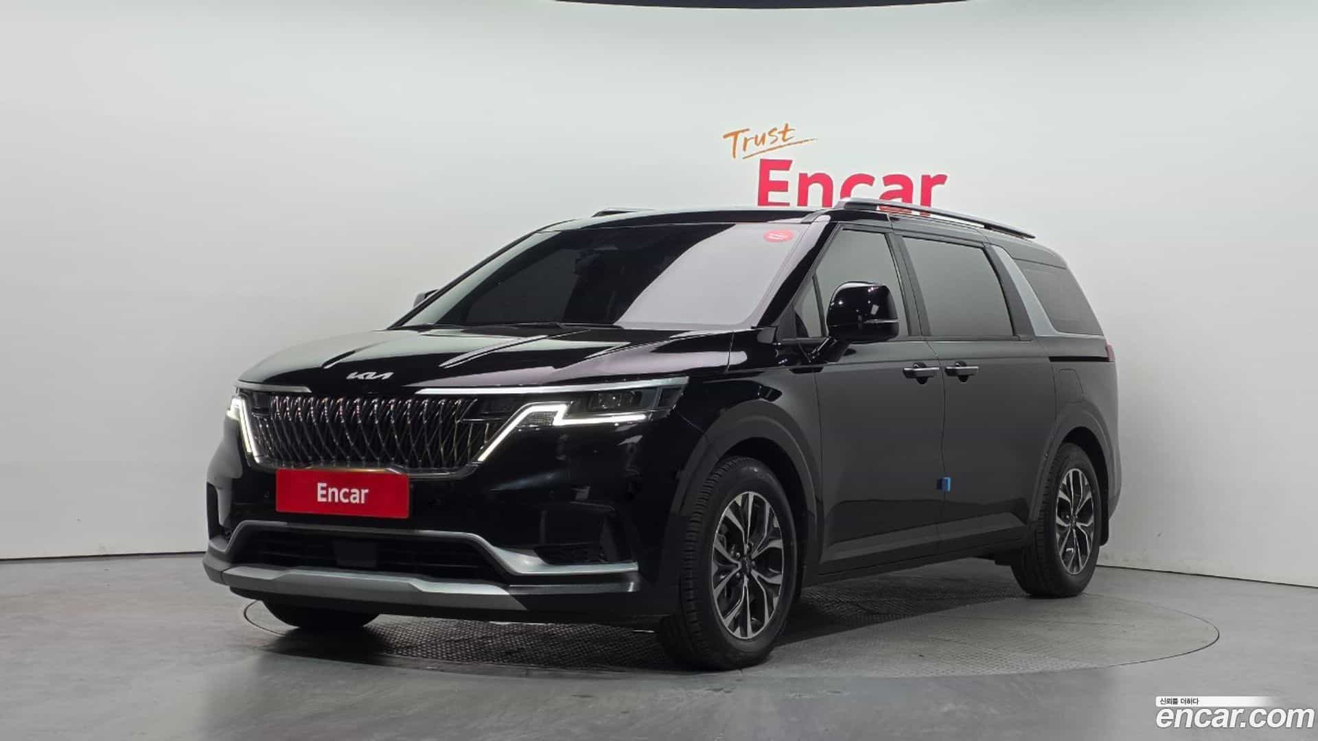 Canival Kia 2023.2-OUTER-001