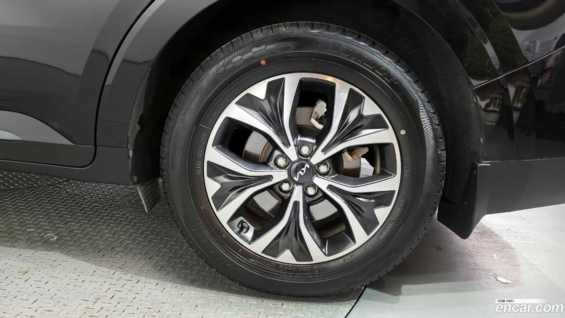 Canival Kia 2023.2-OUTER-031