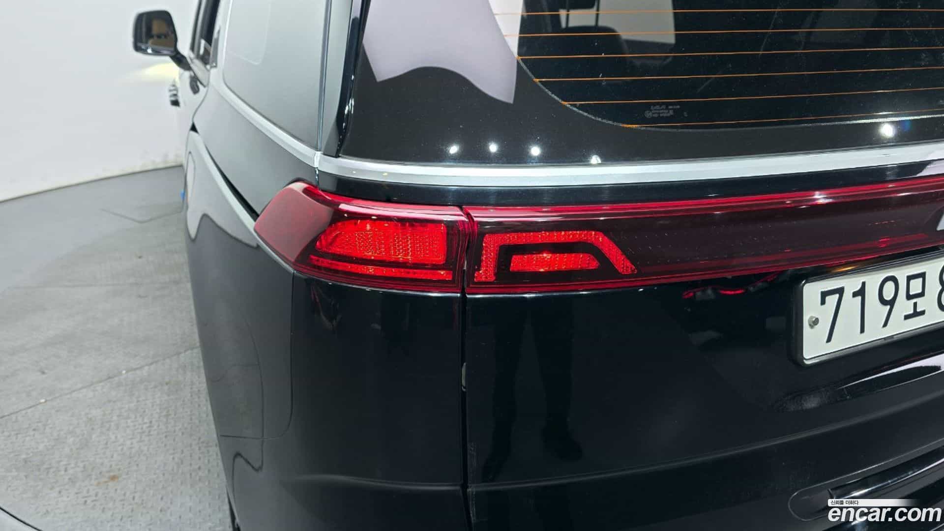 Canival Kia 2023.2-OUTER-033