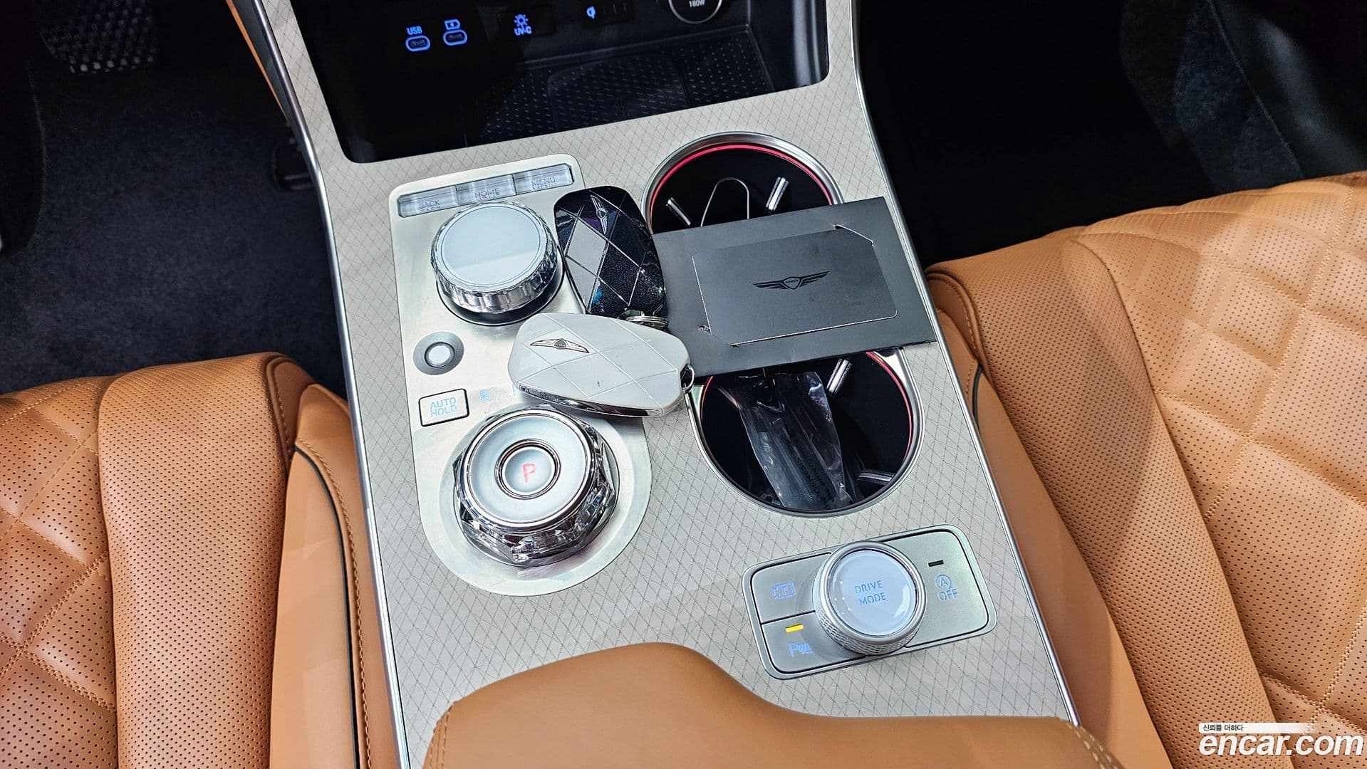 Main__Slider__Photo:GV80 Genesis 2024.10-8