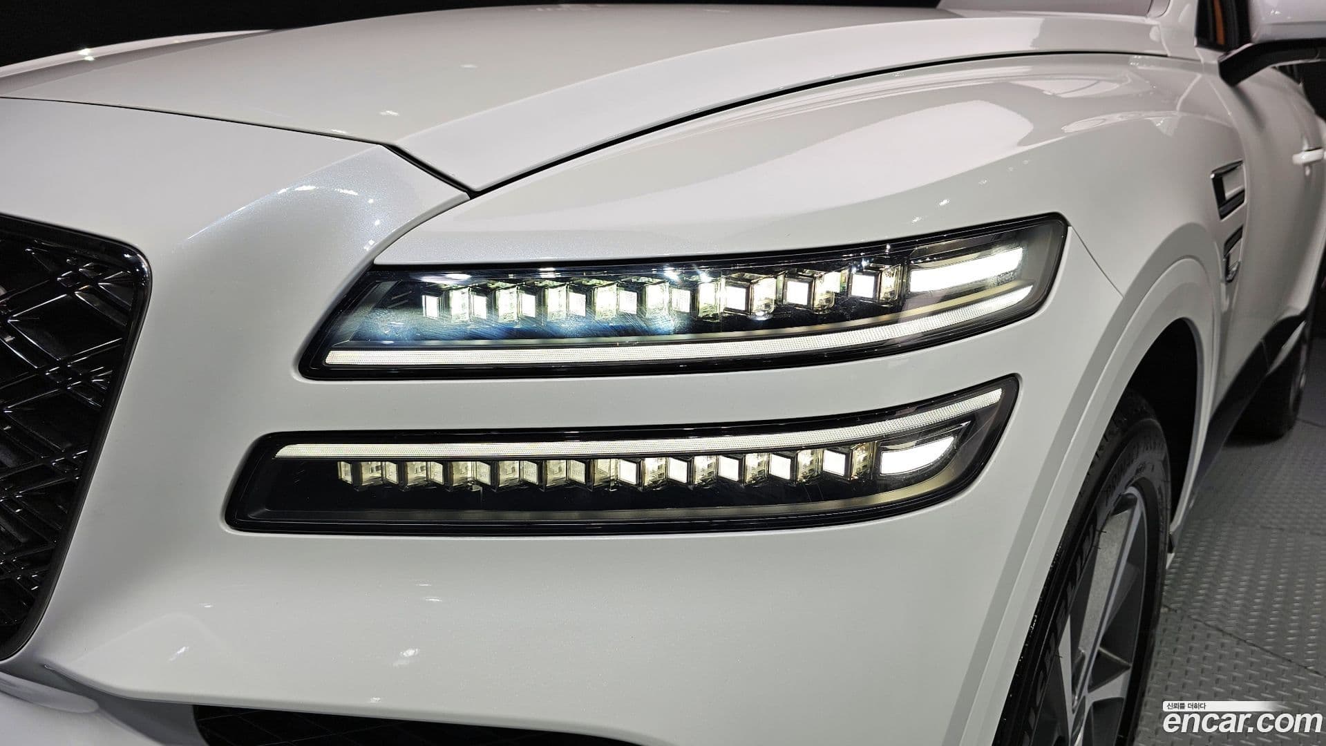 Main__Slider__Photo:GV80 Genesis 2024.10-21