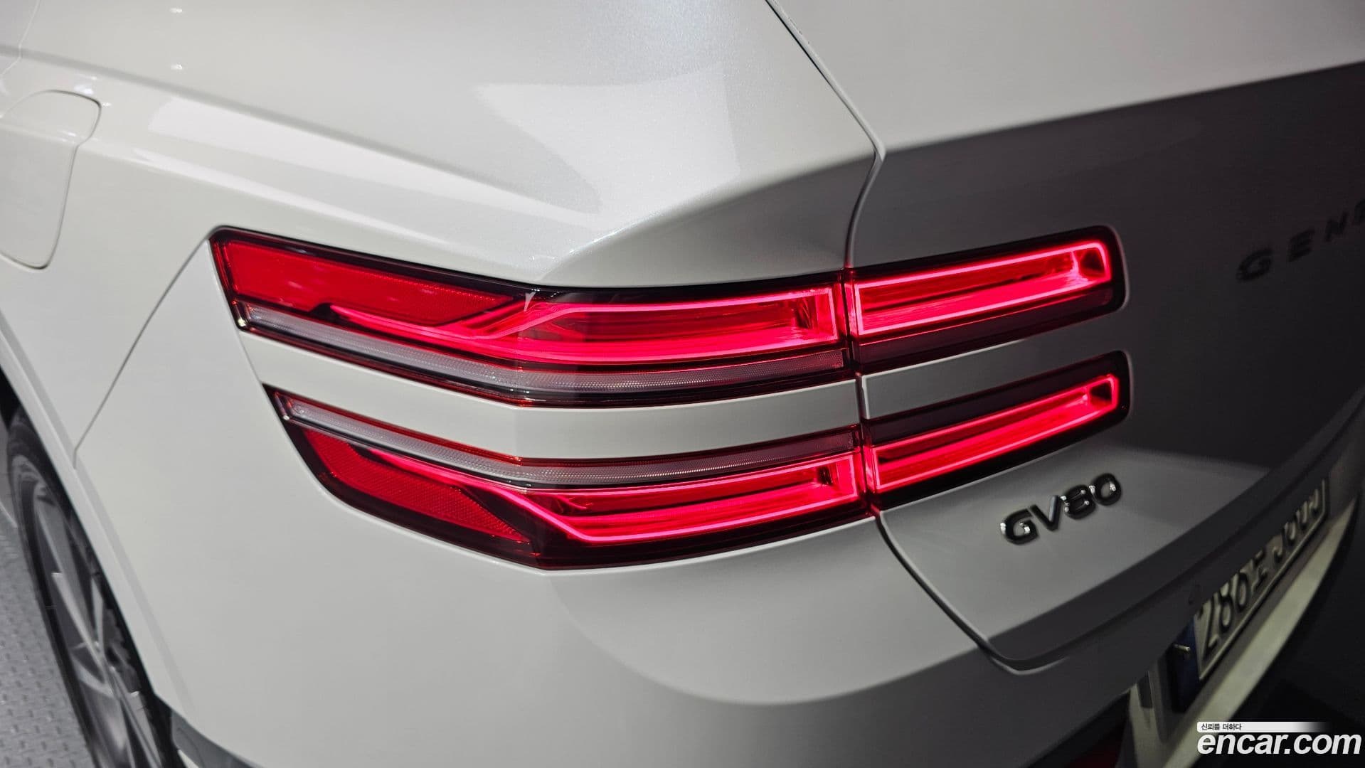 Main__Slider__Photo:GV80 Genesis 2024.10-22
