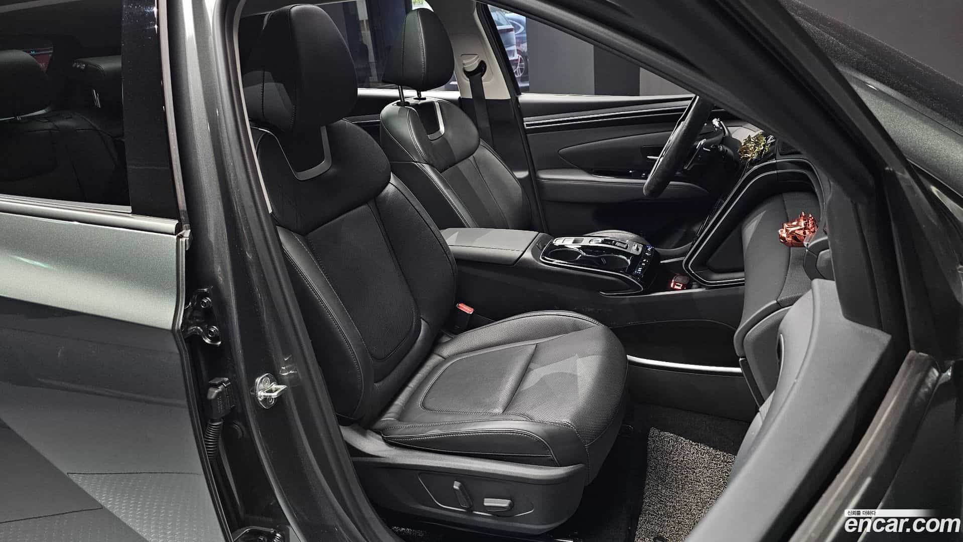 Tucson Hyundai 2022.6-OPTION-016