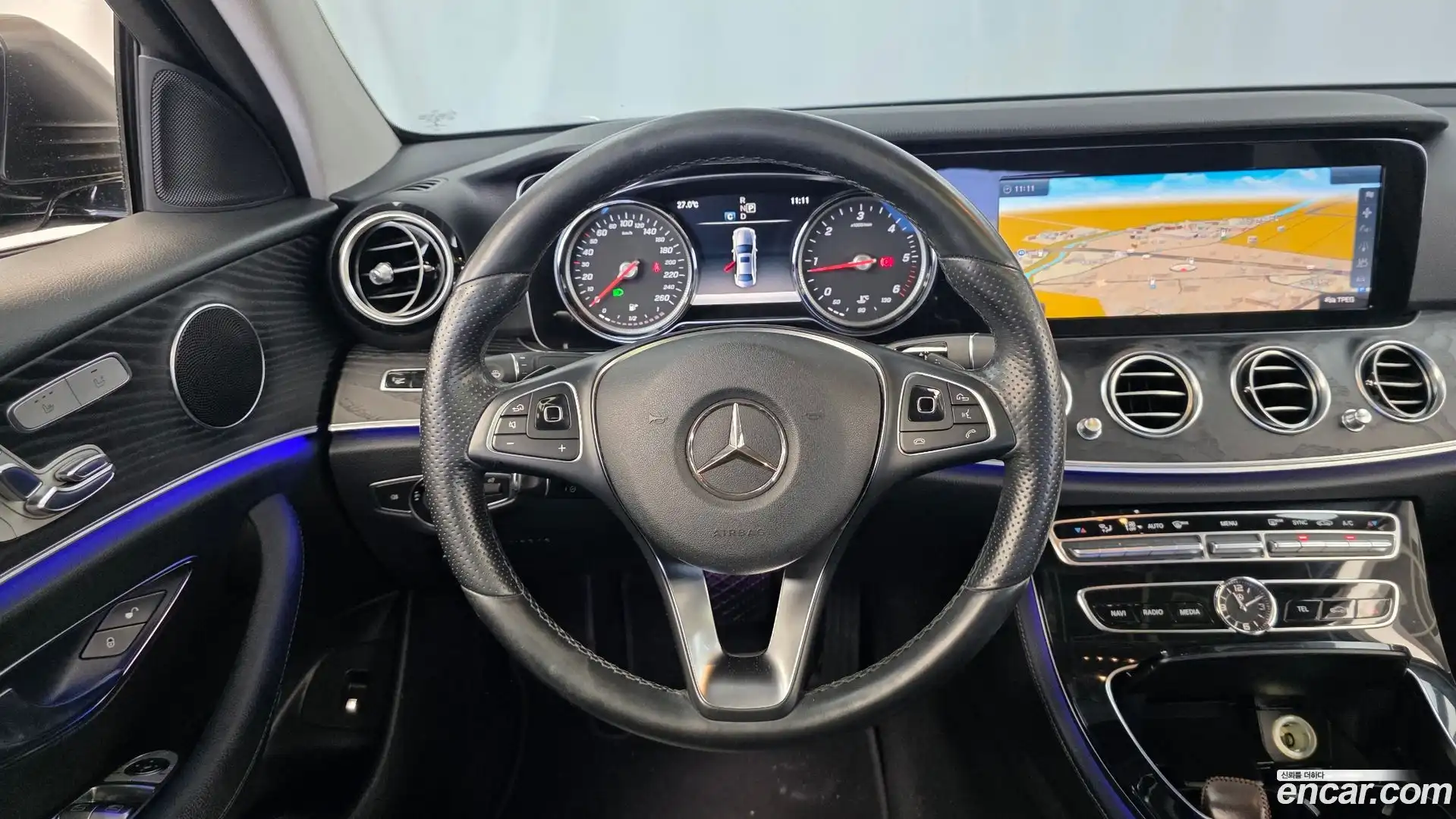 E-Class Mercedes-Benz 2016.11-OPTION-017
