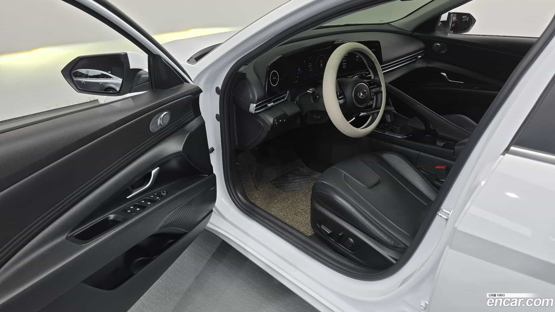 AVANTE Hyundai 2021.7-INNER-010