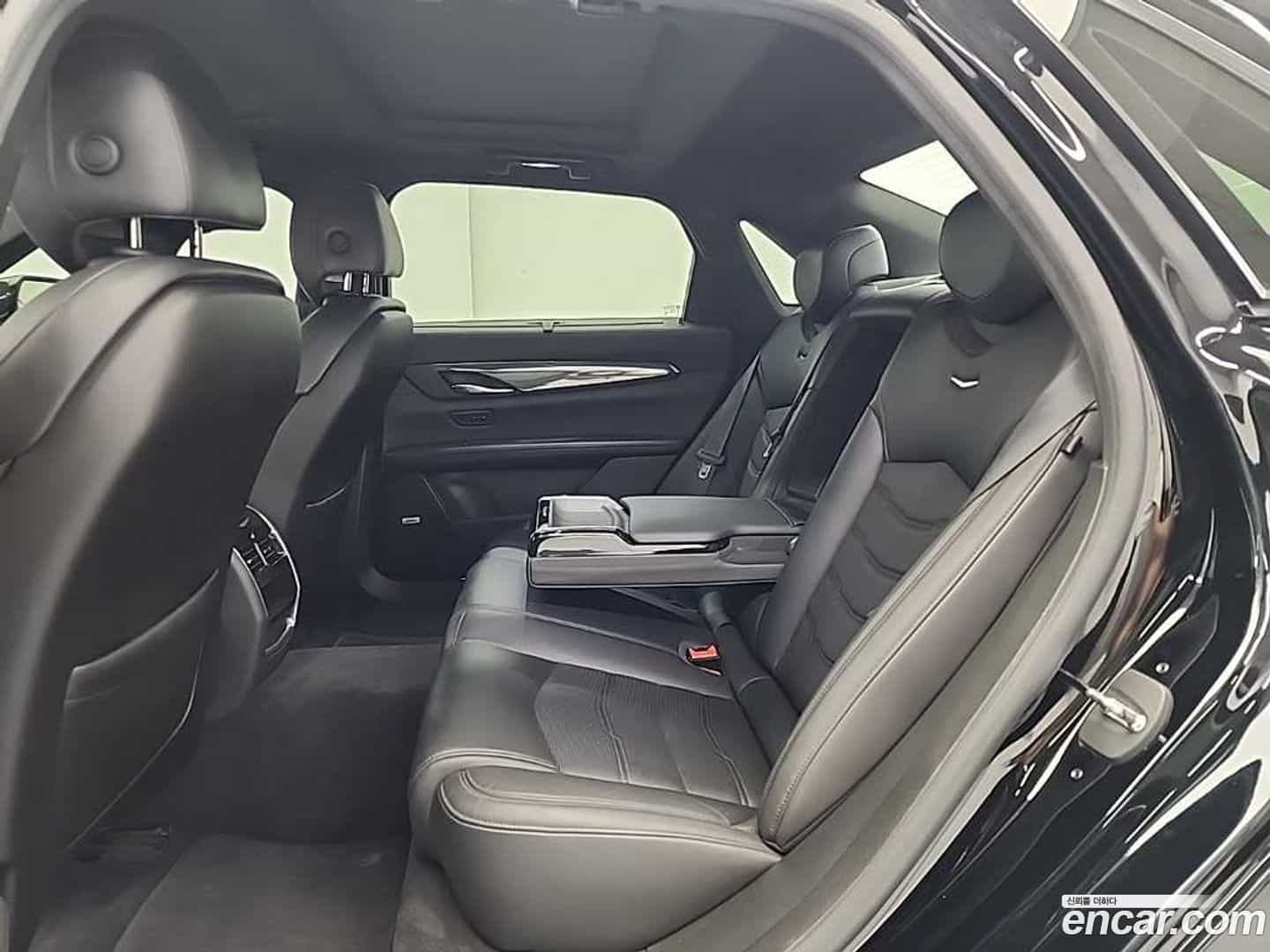 CT6 Cadillac 2019.11-OPTION-016