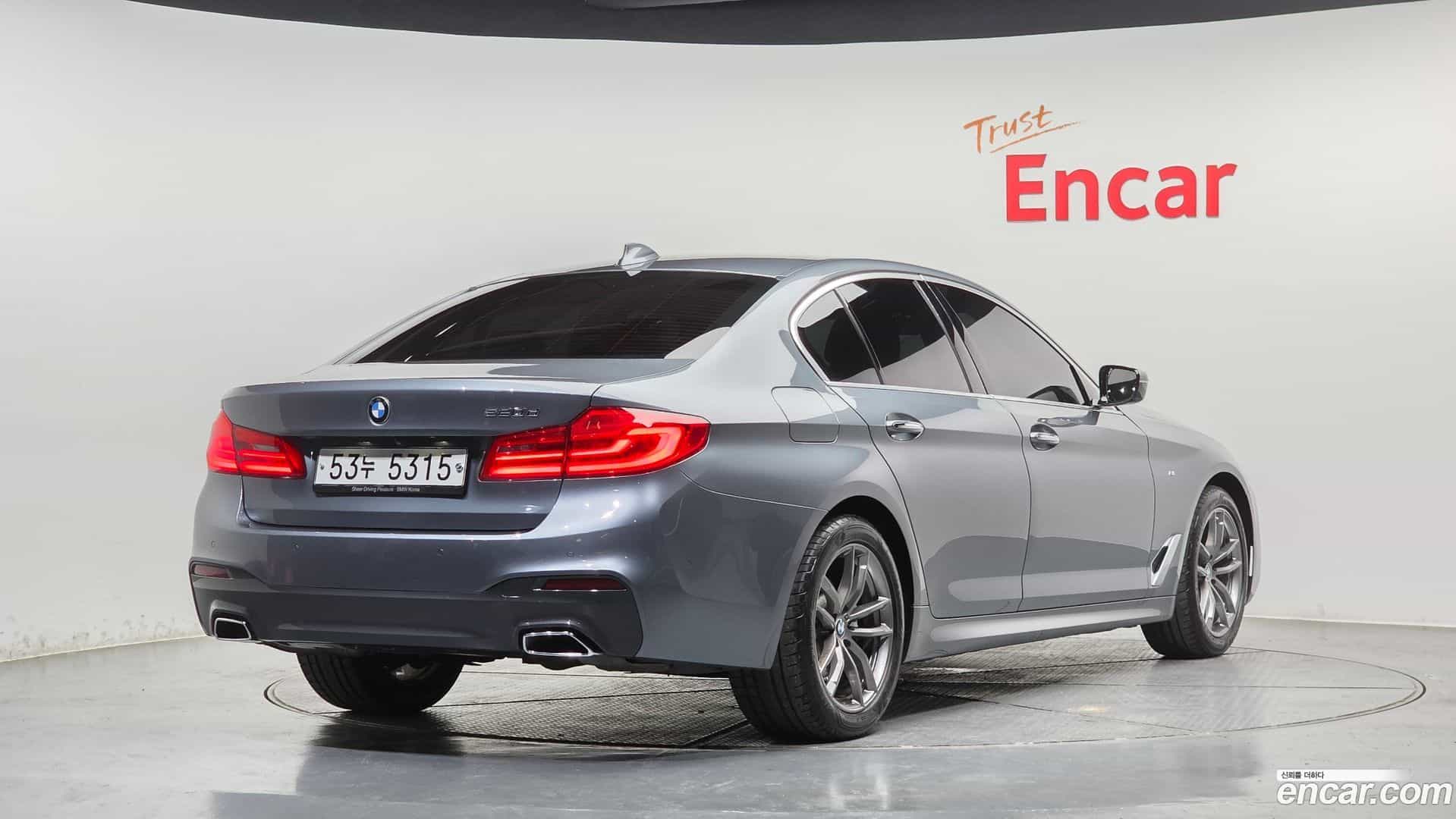 5-Series BMW 2018.2-OUTER-002