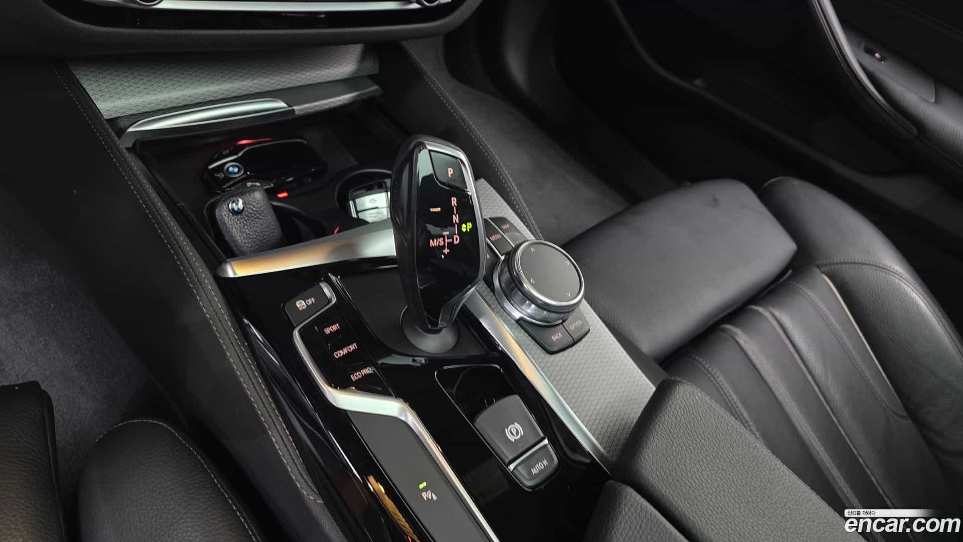 5-Series BMW 2018.2-INNER-009