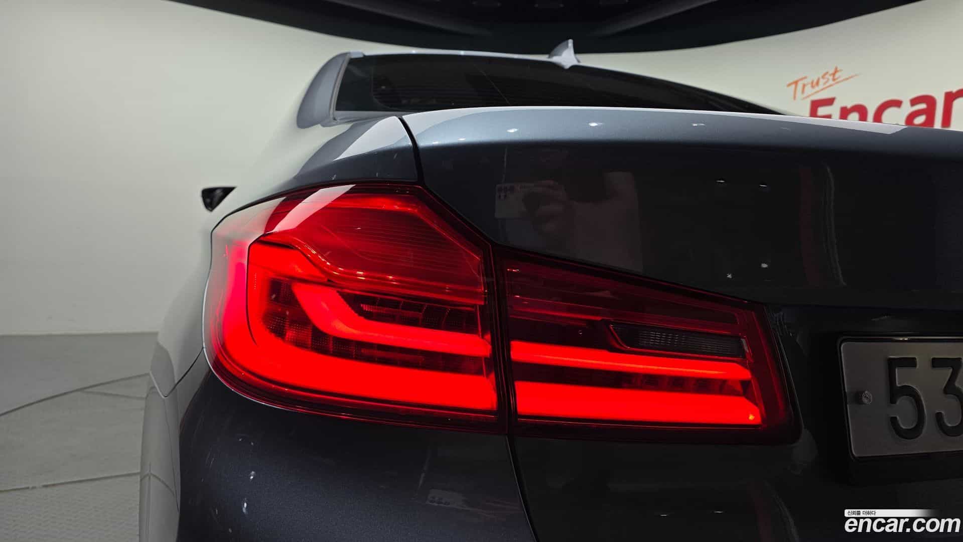 5-Series BMW 2018.2-OUTER-033