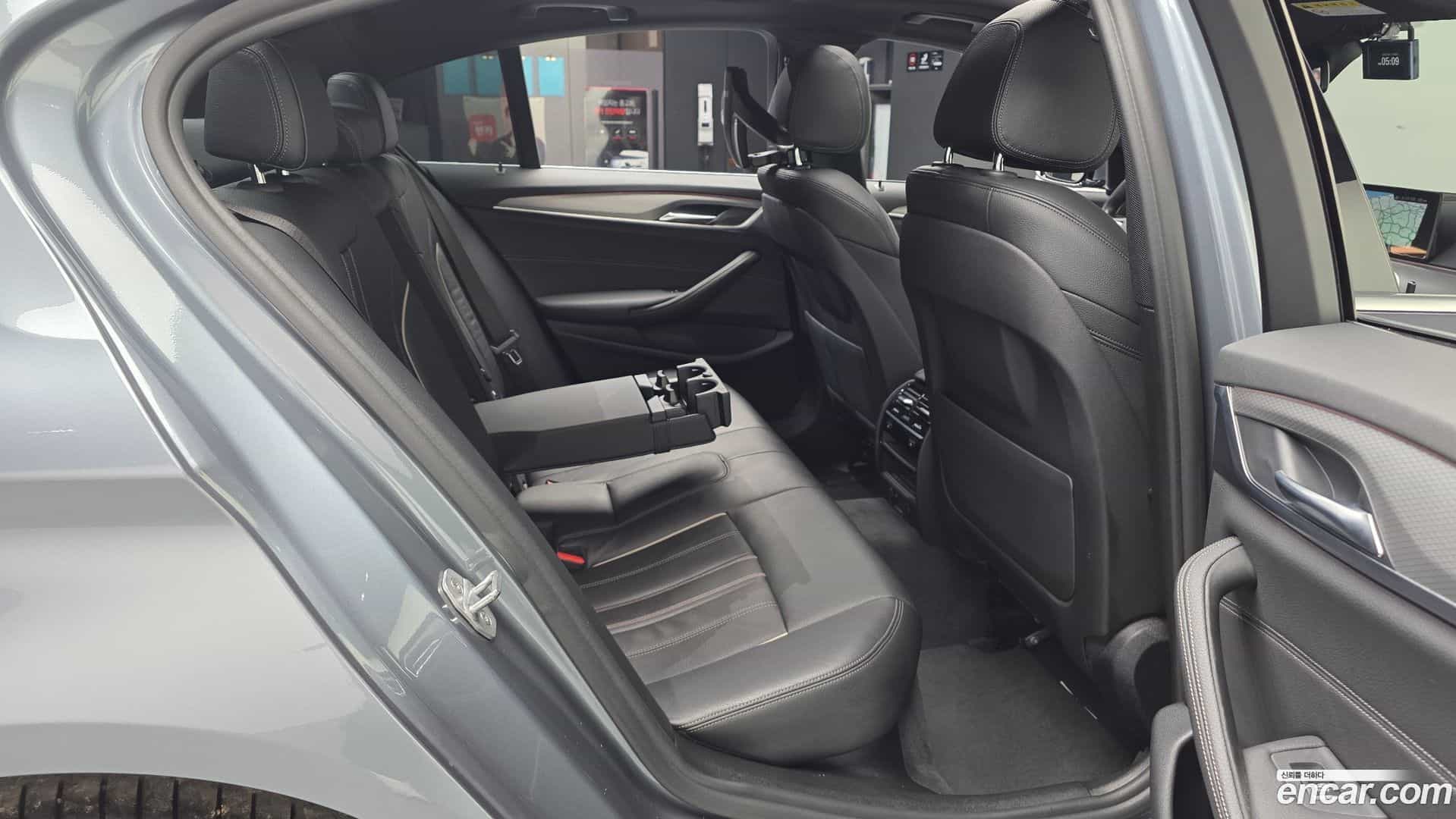 5-Series BMW 2018.2-INNER-036