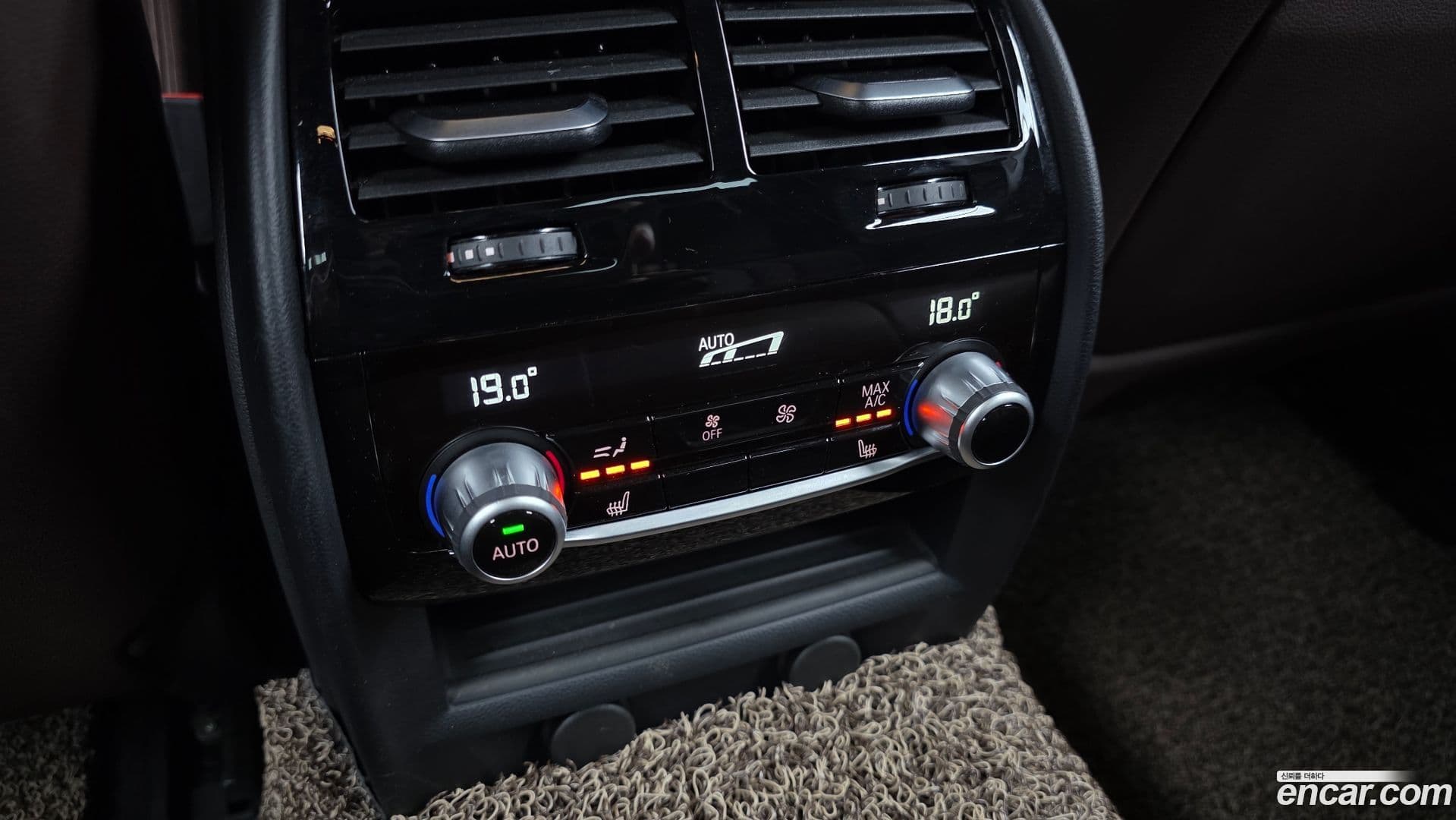 Main__Slider__Photo:5-Series BMW 2019.2-17