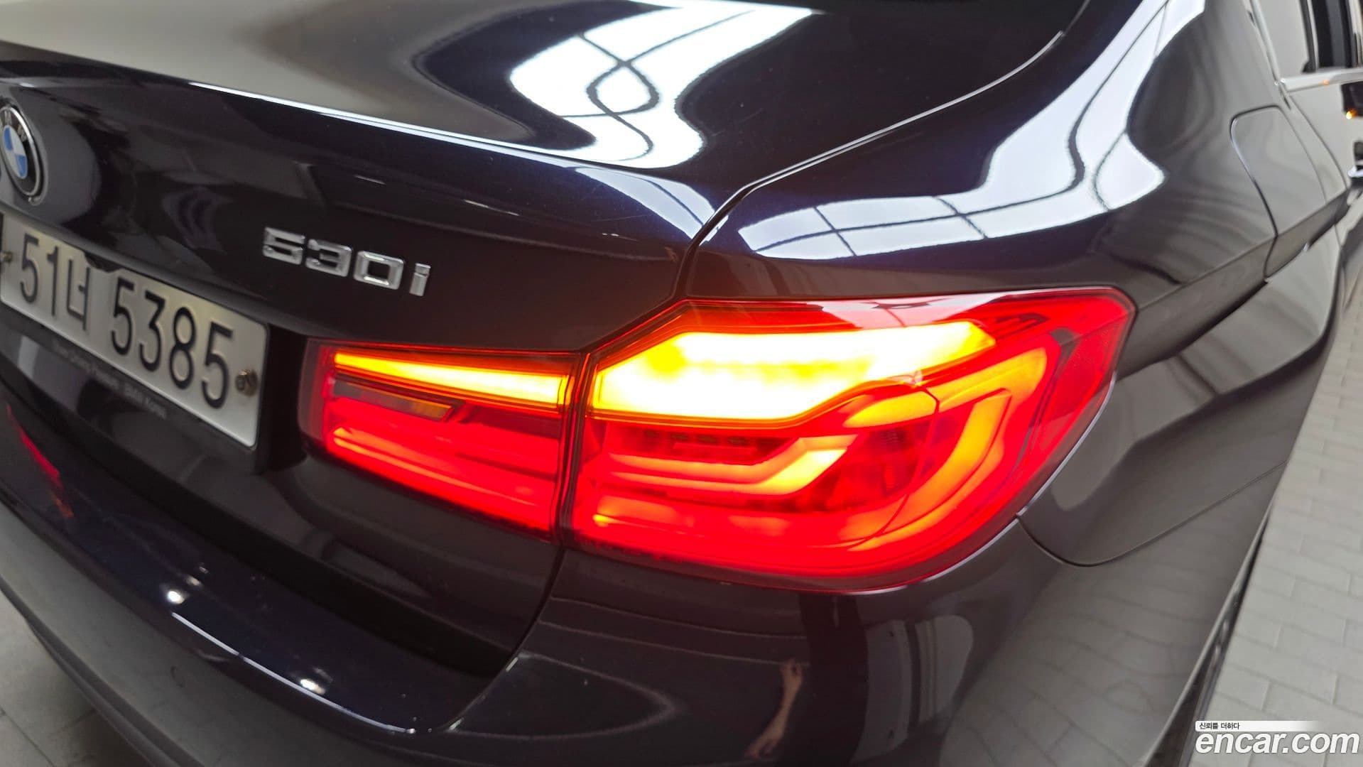 Main__Slider__Photo:5-Series BMW 2019.2-22