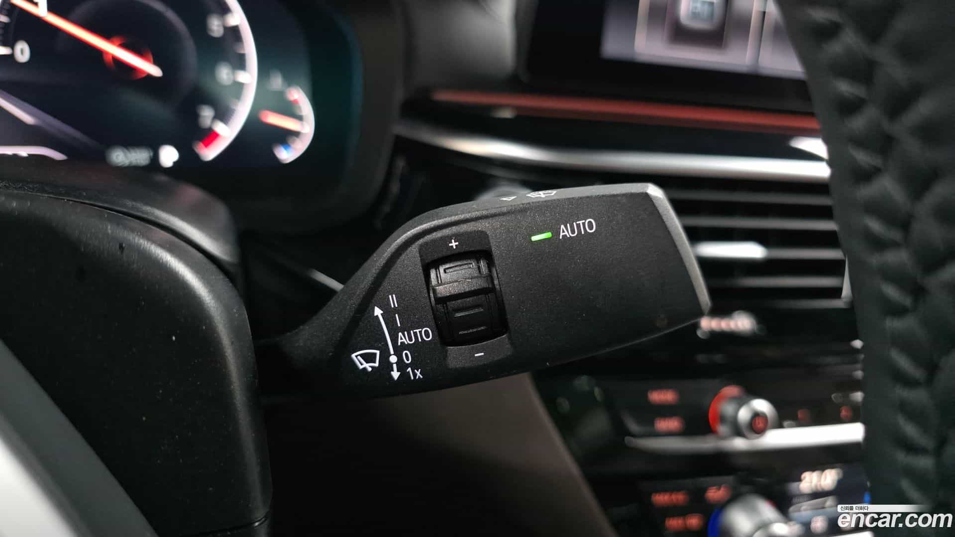 5-Series BMW 2019.2-OPTION-041