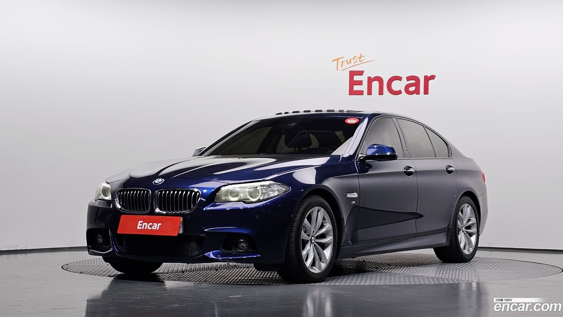 Main__Slider__Photo:5-Series BMW 2016.11-0