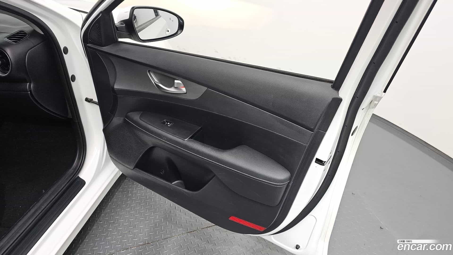 K3 Kia 2021.3-INNER-034