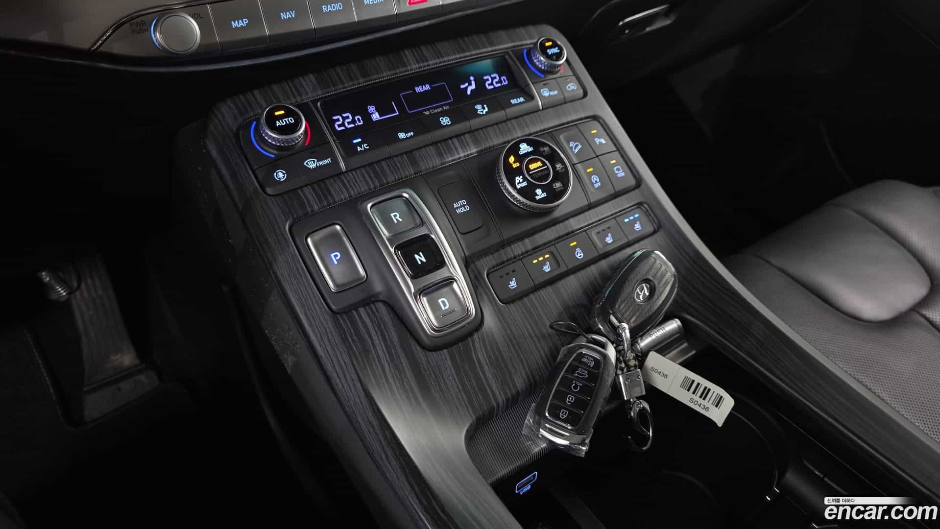 Palisade Hyundai 2022.1-INNER-009