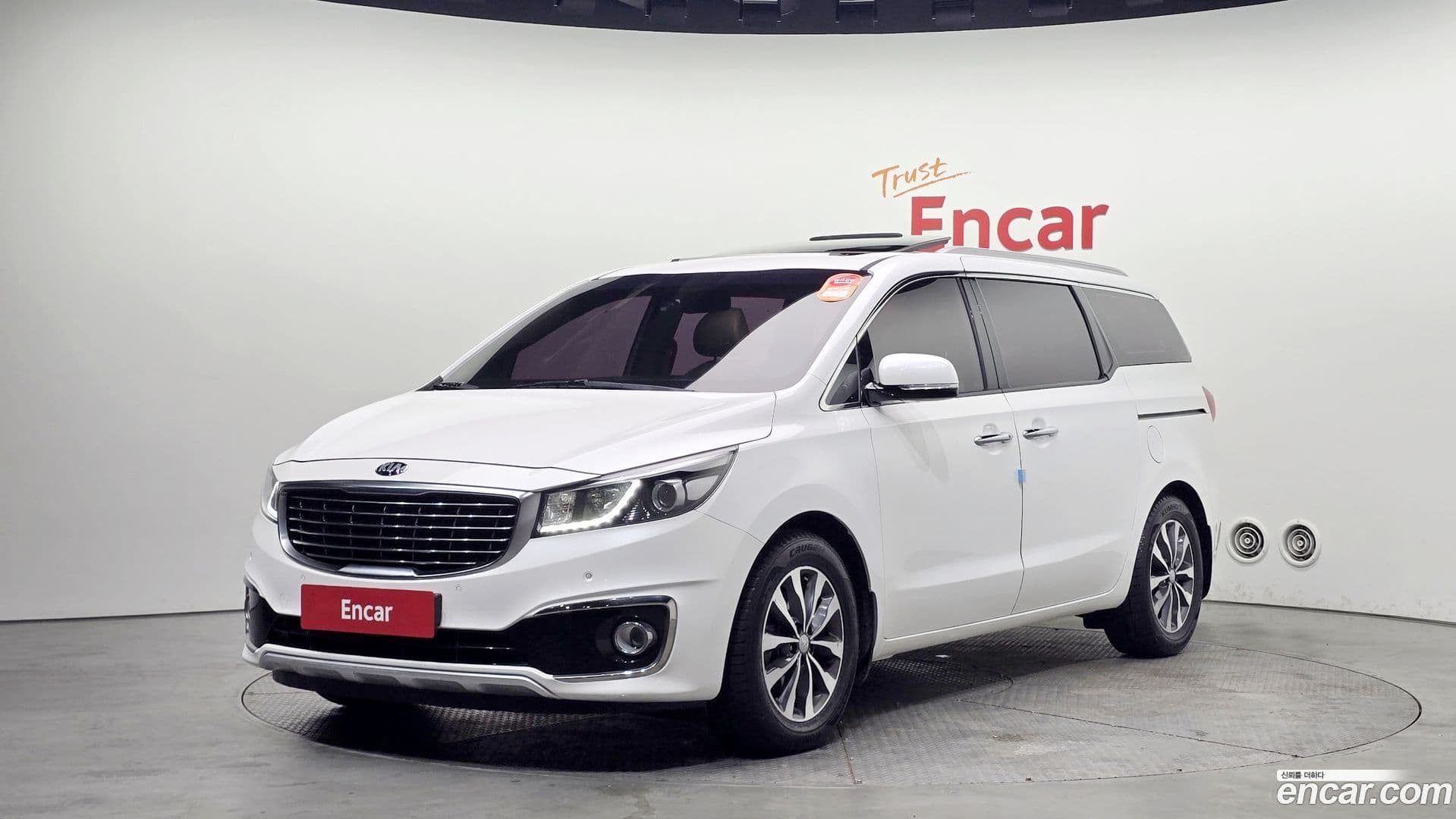 Main__Slider__Photo:Canival Kia 2018.0-0