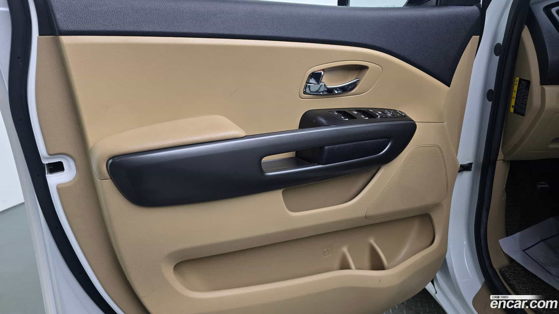 Canival Kia 2018.0-INNER-034