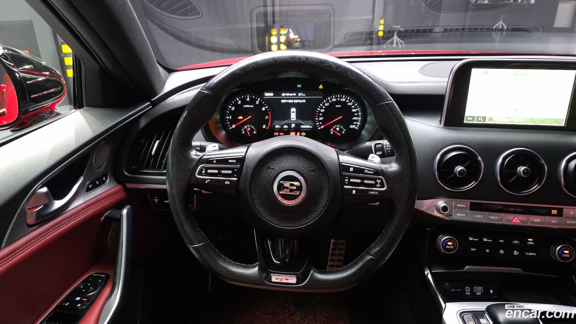 Stinger Kia 2018.0-OPTION-017