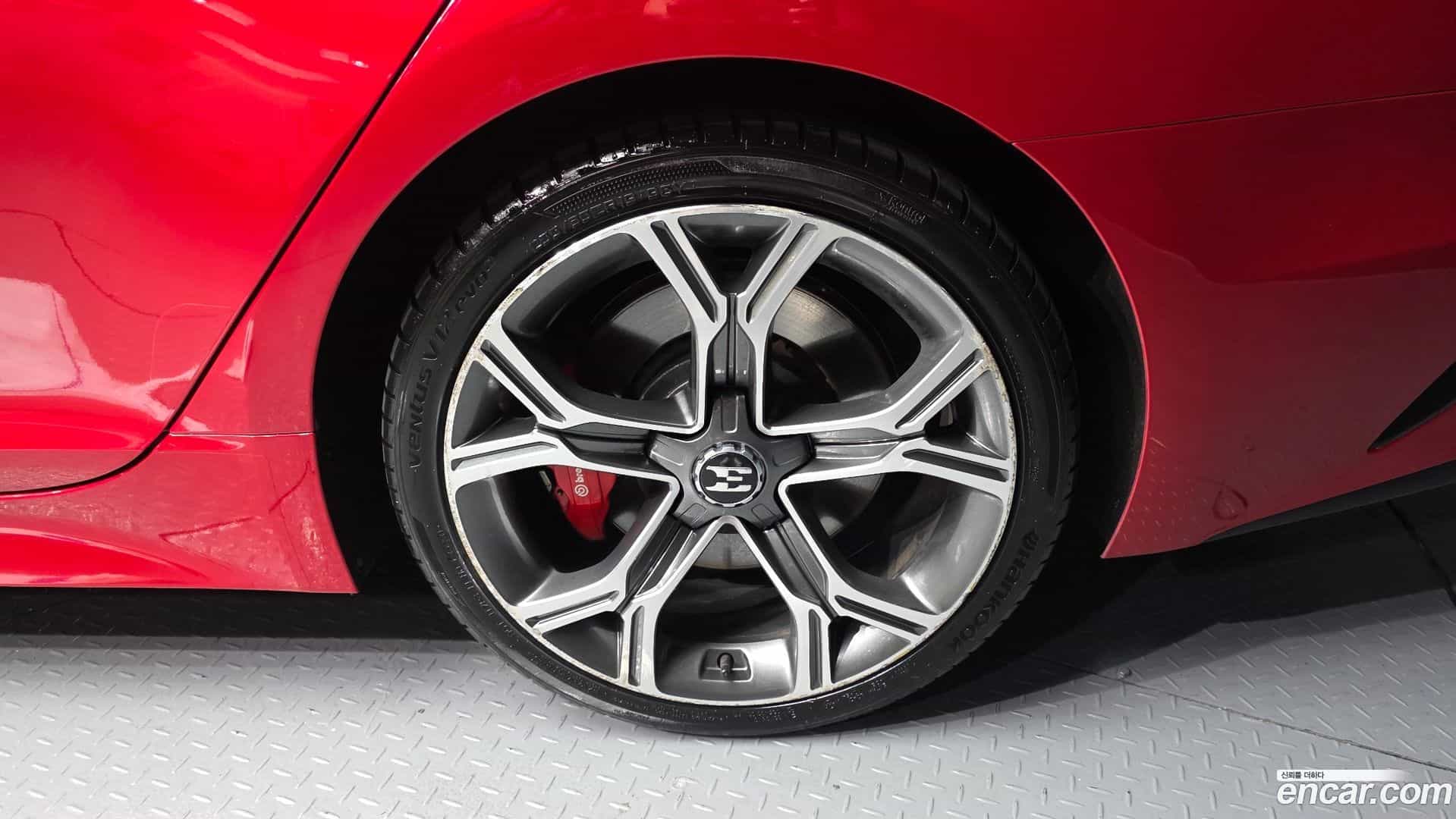 Stinger Kia 2018.0-OUTER-031