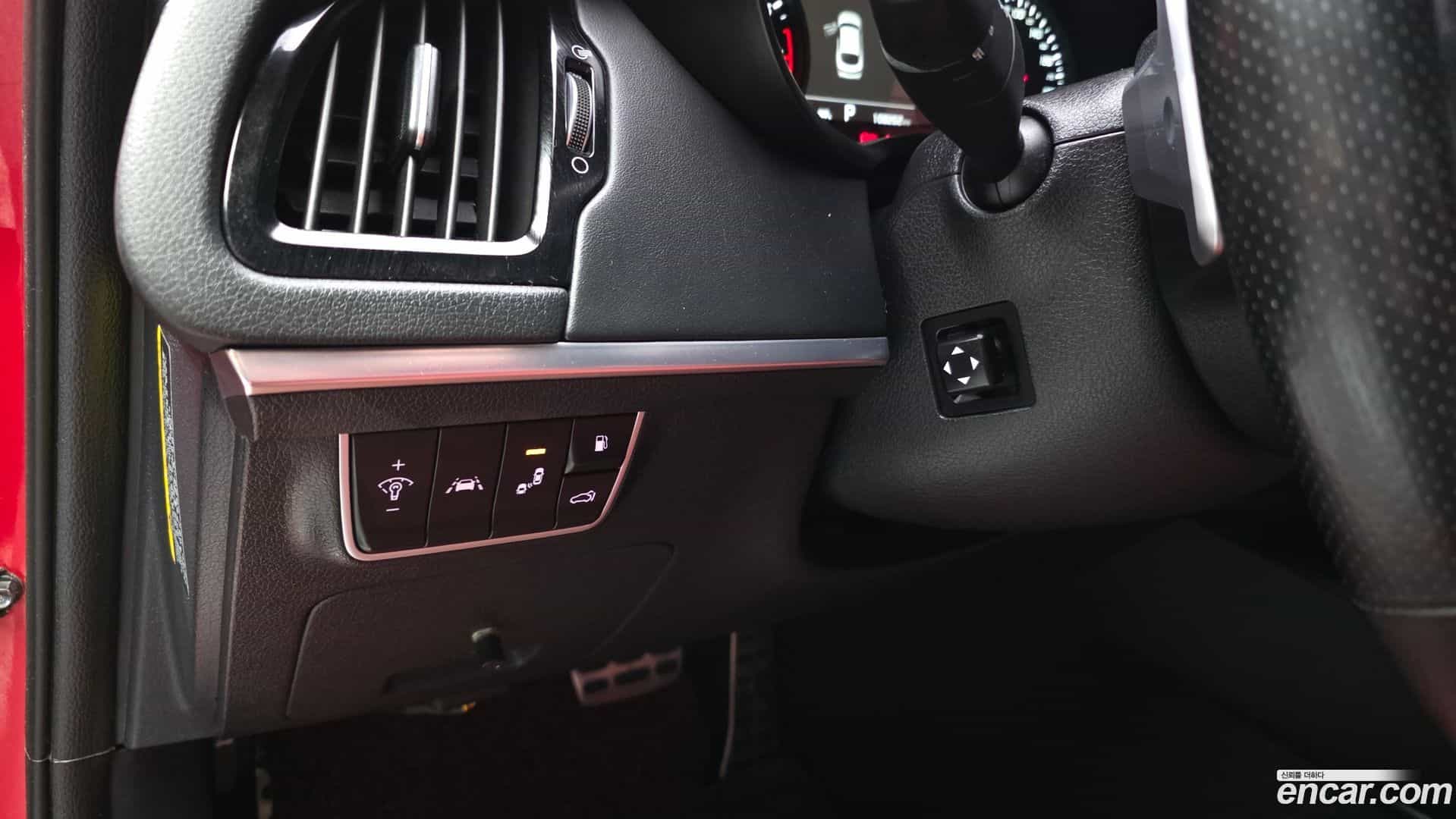 Stinger Kia 2018.0-OPTION-045