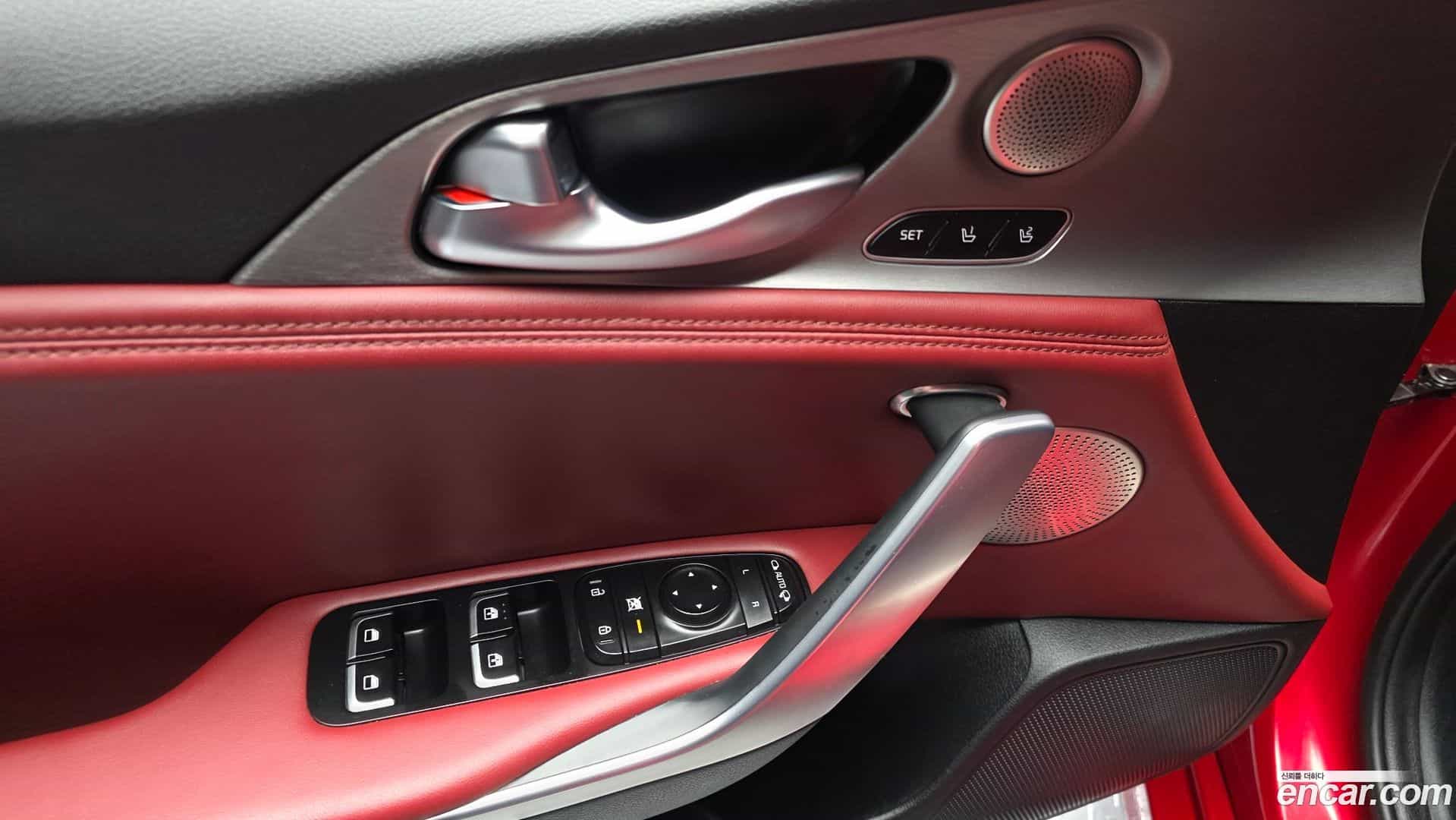 Stinger Kia 2018.0-OPTION-047