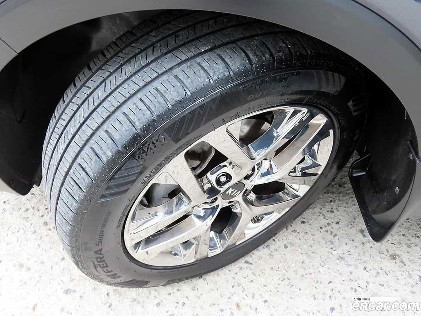 Sorento Kia 2019.5-OPTION-024