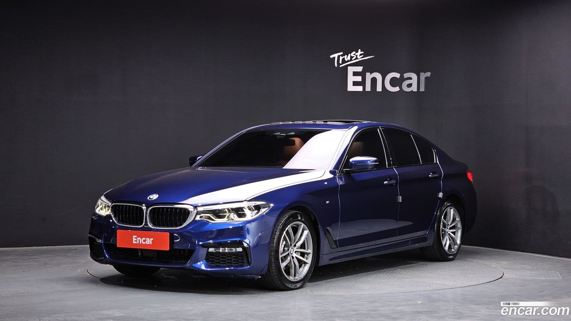 Main__Slider__Photo:5-Series BMW 2017.2-0
